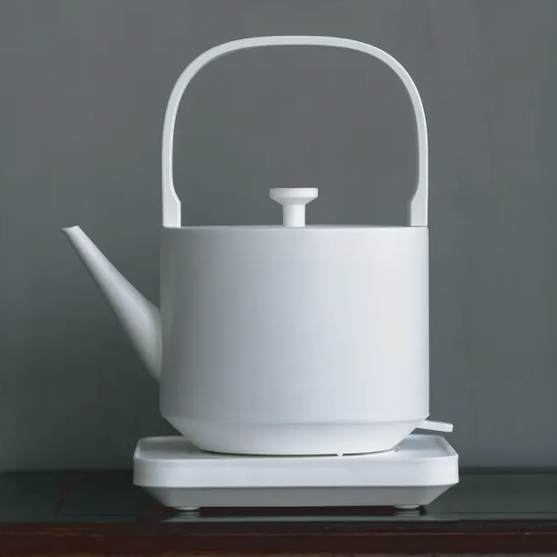 Cloud White Kettle – Tea Drops